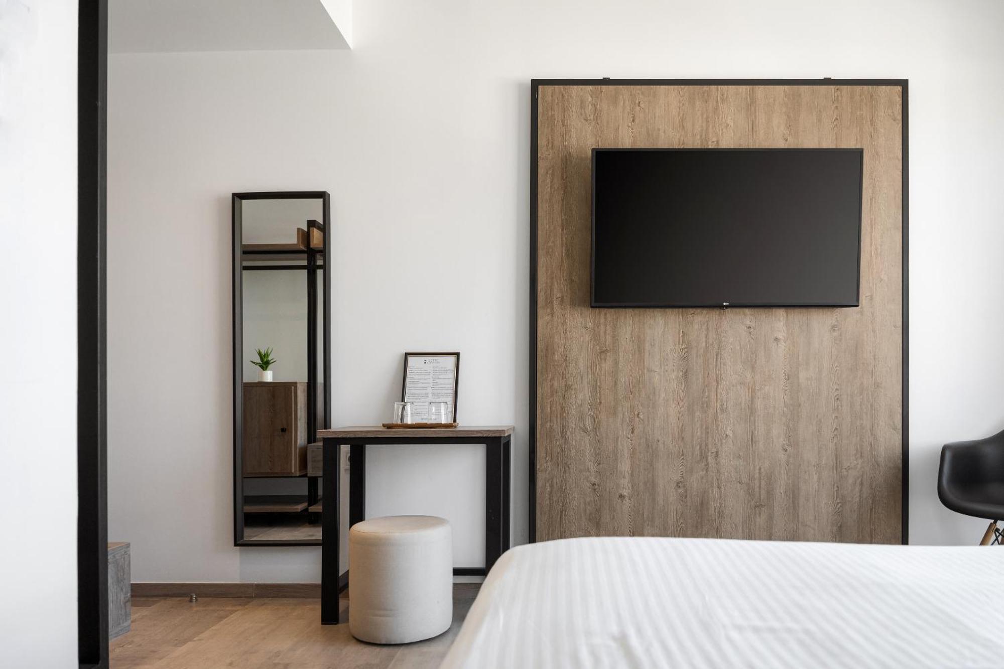 Sette Suites & Rooms - Adults Only غزيلوكاسترون الغرفة الصورة